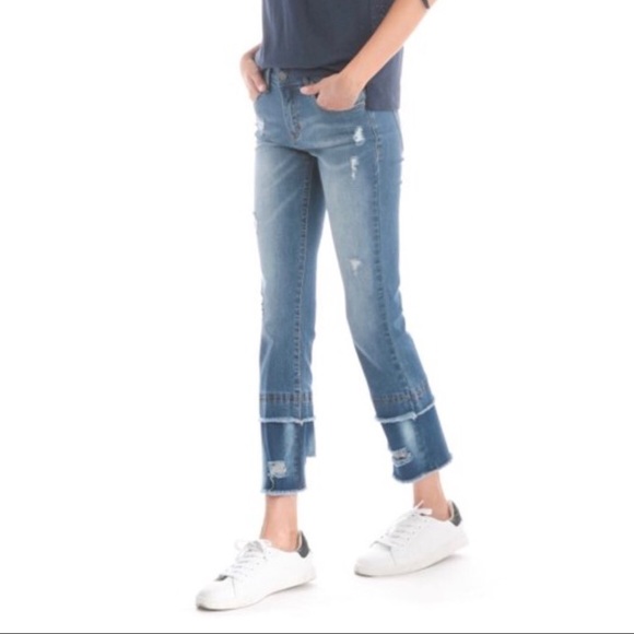 Current Air distressed kick crop denim jeans - Picture 2 of 6